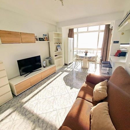 Sea Breeze Apartment Естепона Екстериор снимка